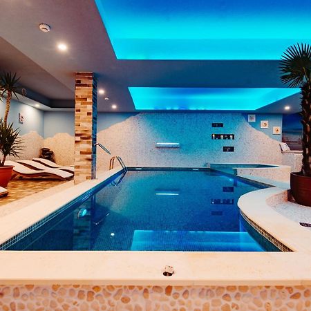 Paradisul Transilvaniei Resort Blaj Bagian luar foto
