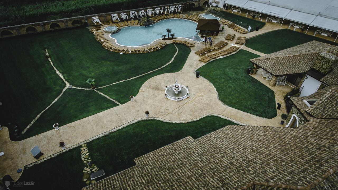 Paradisul Transilvaniei Resort Blaj Bagian luar foto
