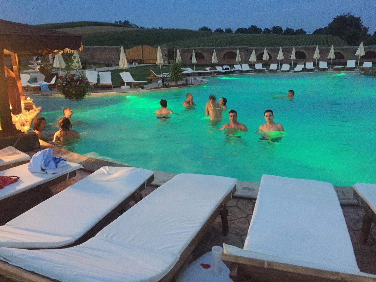 Paradisul Transilvaniei Resort Blaj Bagian luar foto