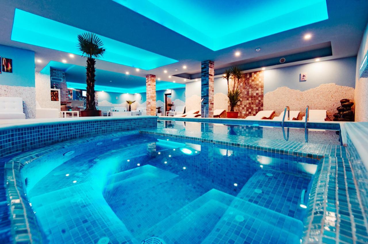 Paradisul Transilvaniei Resort Blaj Bagian luar foto