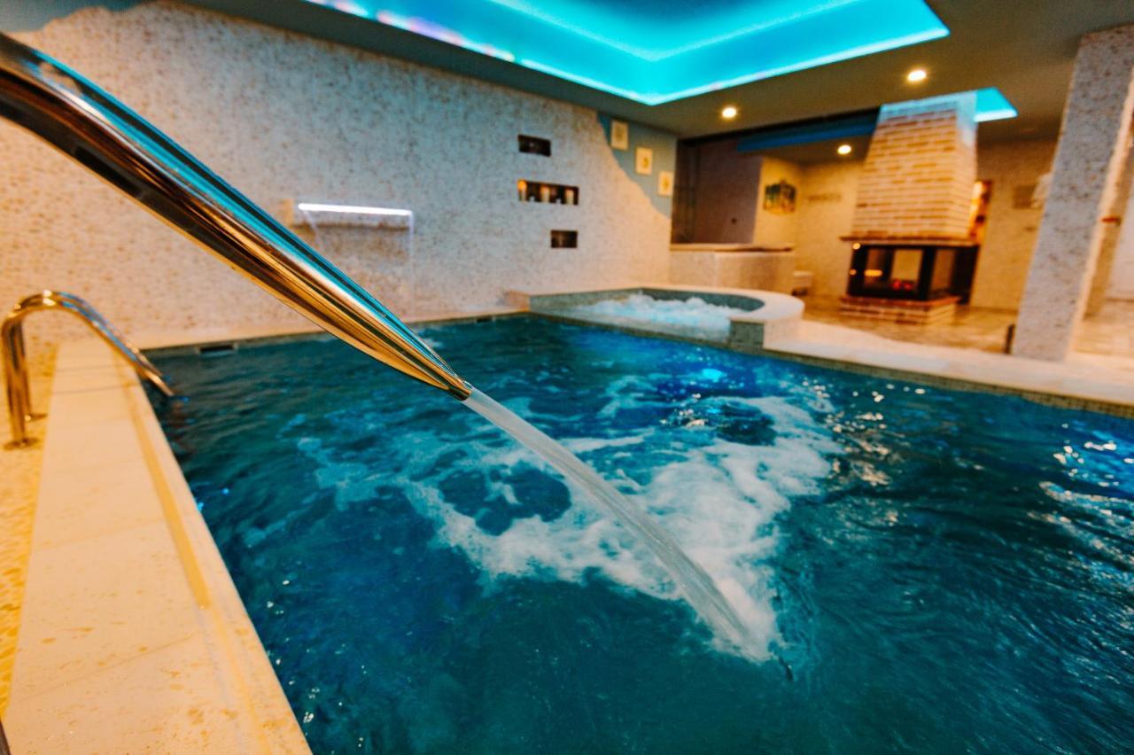 Paradisul Transilvaniei Resort Blaj Bagian luar foto